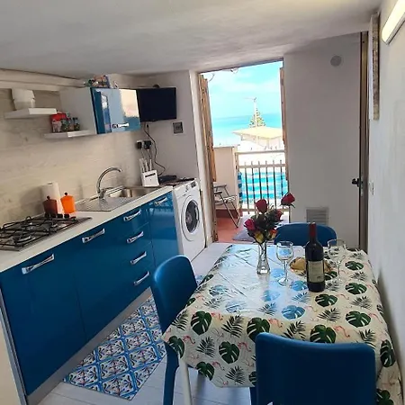 Balcone Sul Golfo Di Castellammare Apartment *